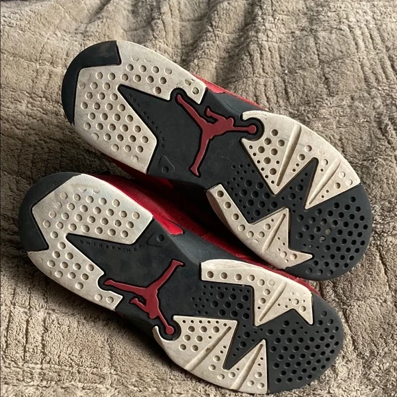 Jordan Kids Red and Black Sneakers Youth Size 2 - Picture 5 of 8